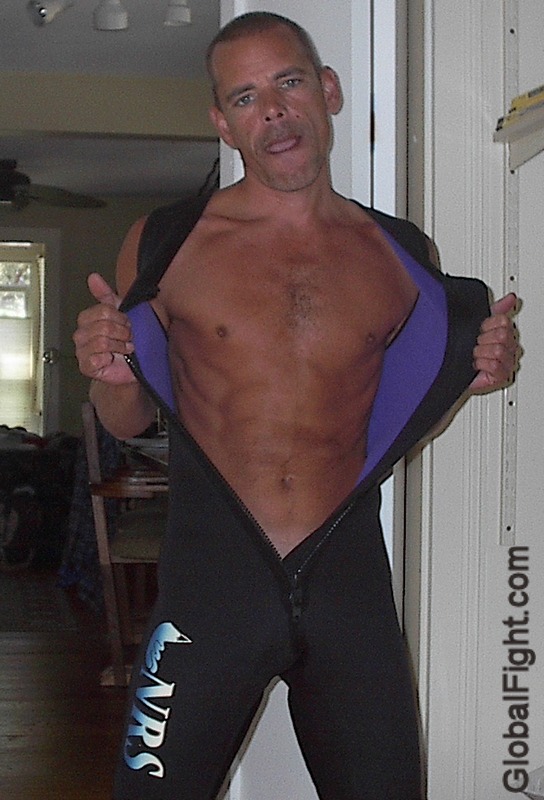 gear fetish photos personals M4m Gay Porno Shows